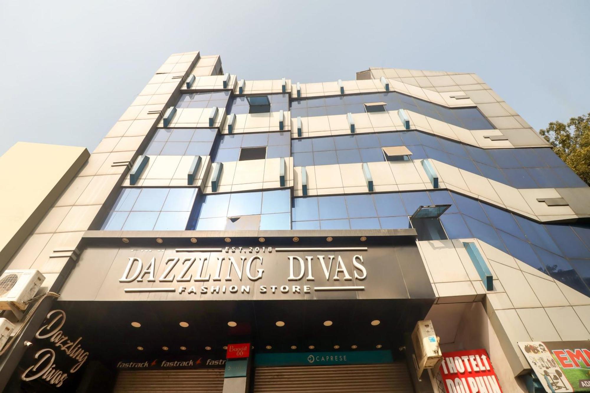 Super Collection O Dolphin Lucknow Exterior foto